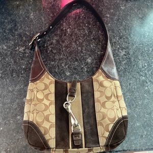 VINTAGE Coach Shoulder Bag **on trend**